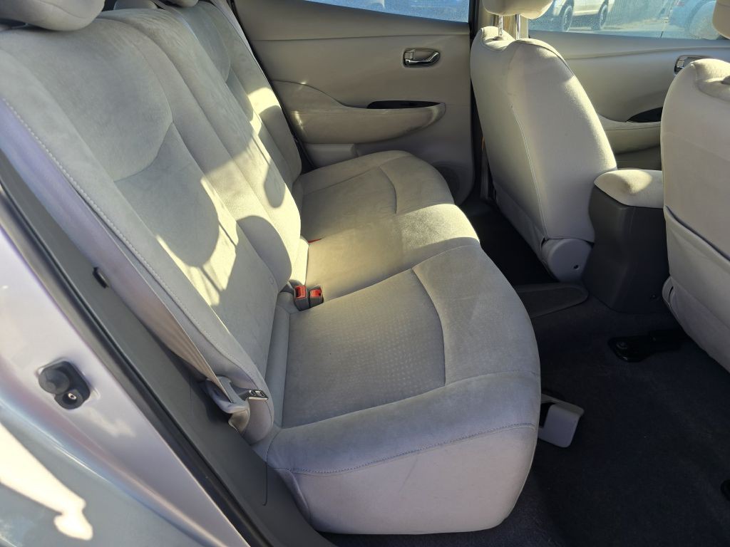 2011 Nissan Leaf Image 22