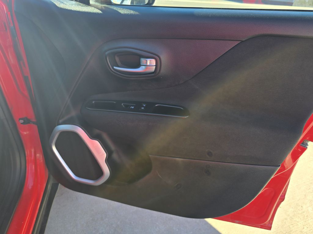 2018 Jeep Renegade Image 18