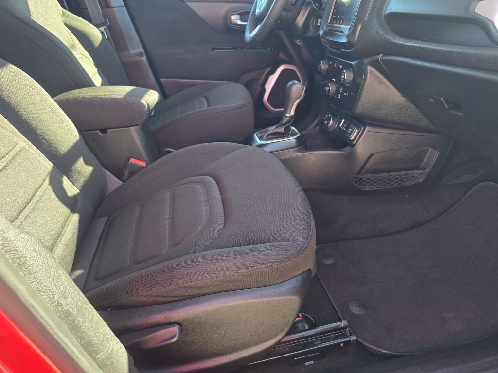 2018 Jeep Renegade Image 21