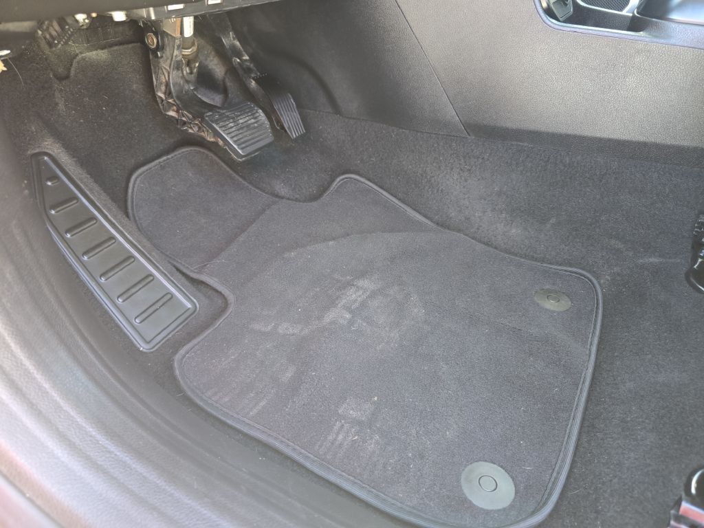 2018 Jeep Renegade Image 35