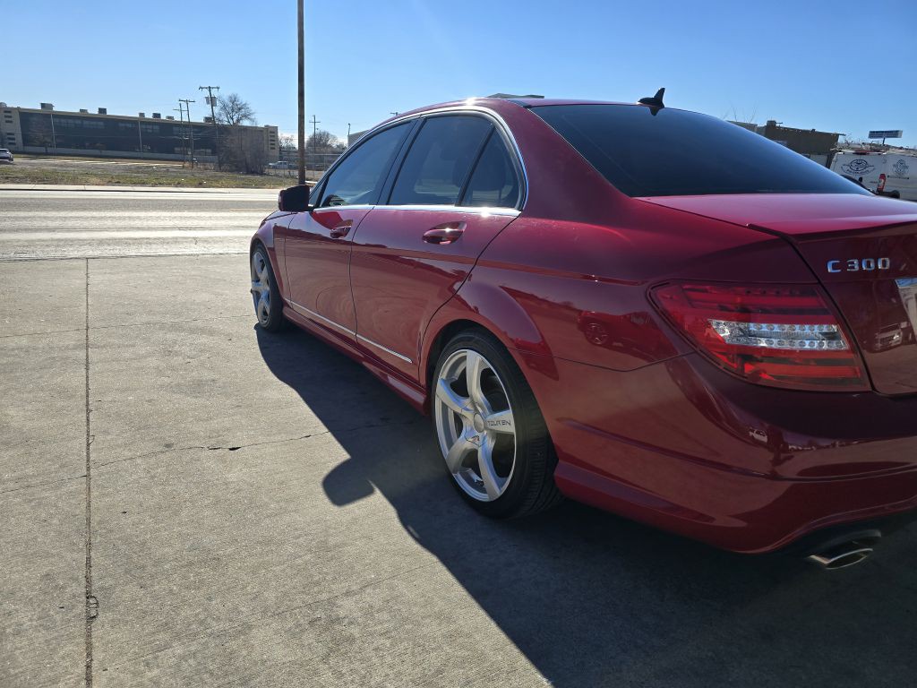 2014 Mercedes-Benz C-Class Image 8