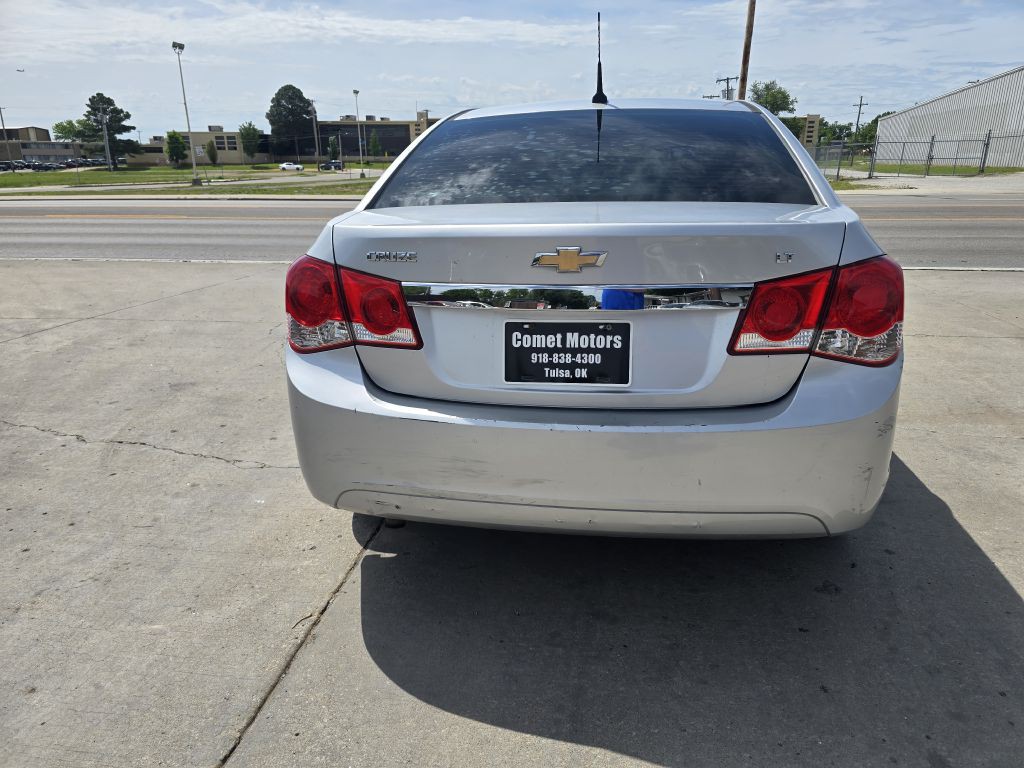 2013 Chevrolet Cruze Image 4