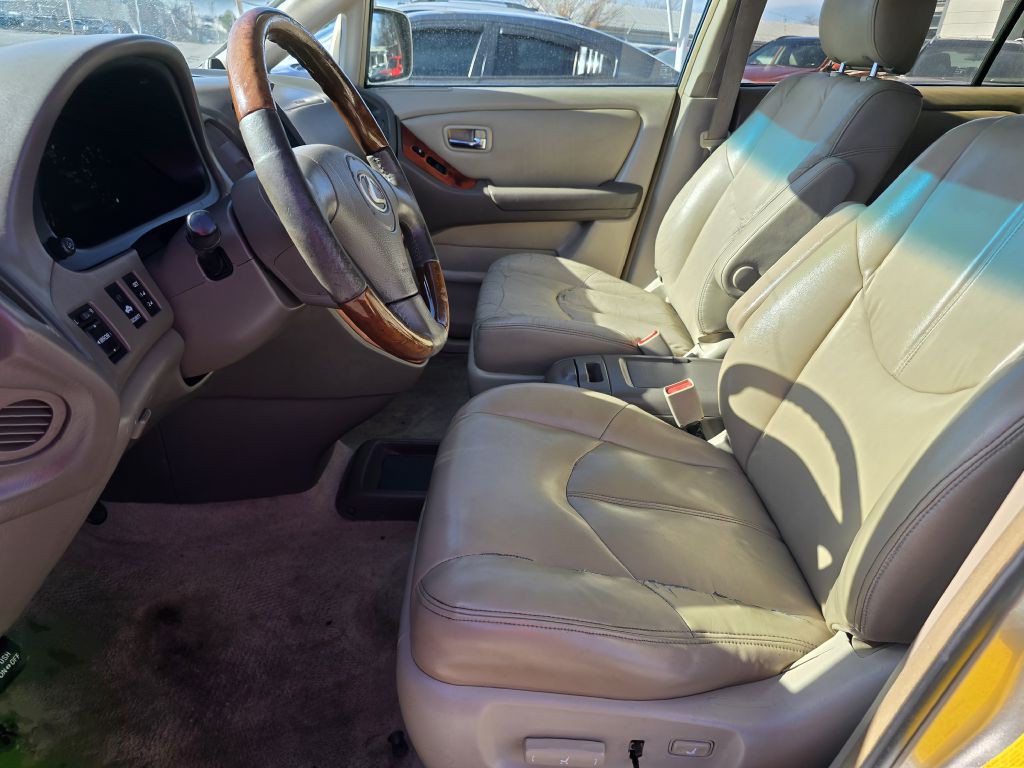 2001 Lexus RX Image 27