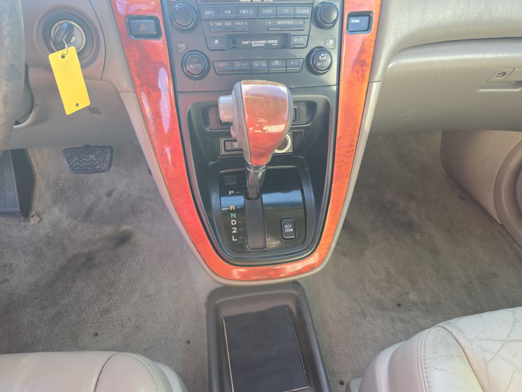2001 Lexus RX Image 34