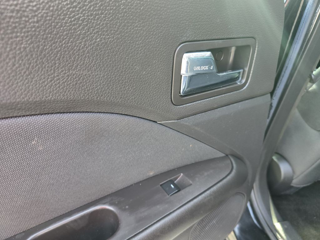 2010 Ford Fusion Image 29