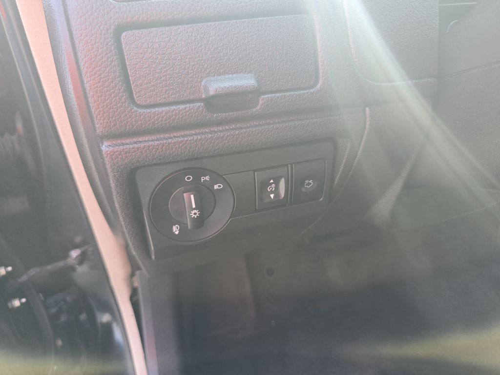 2010 Ford Fusion Image 34