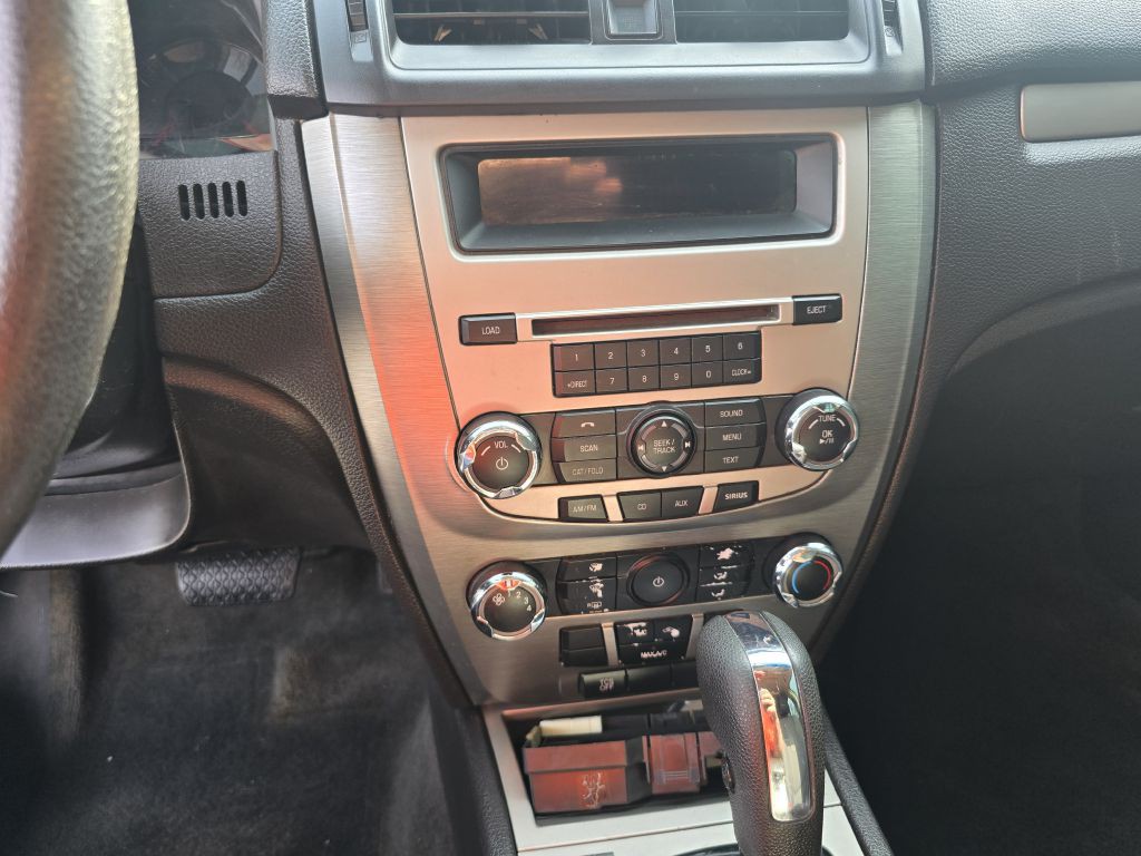 2010 Ford Fusion Image 35