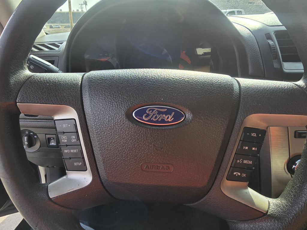 2010 Ford Fusion Image 37