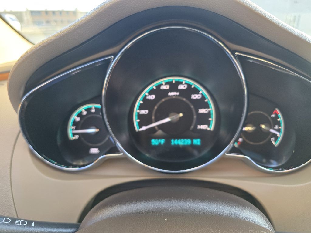 2011 Chevrolet Malibu Image 33