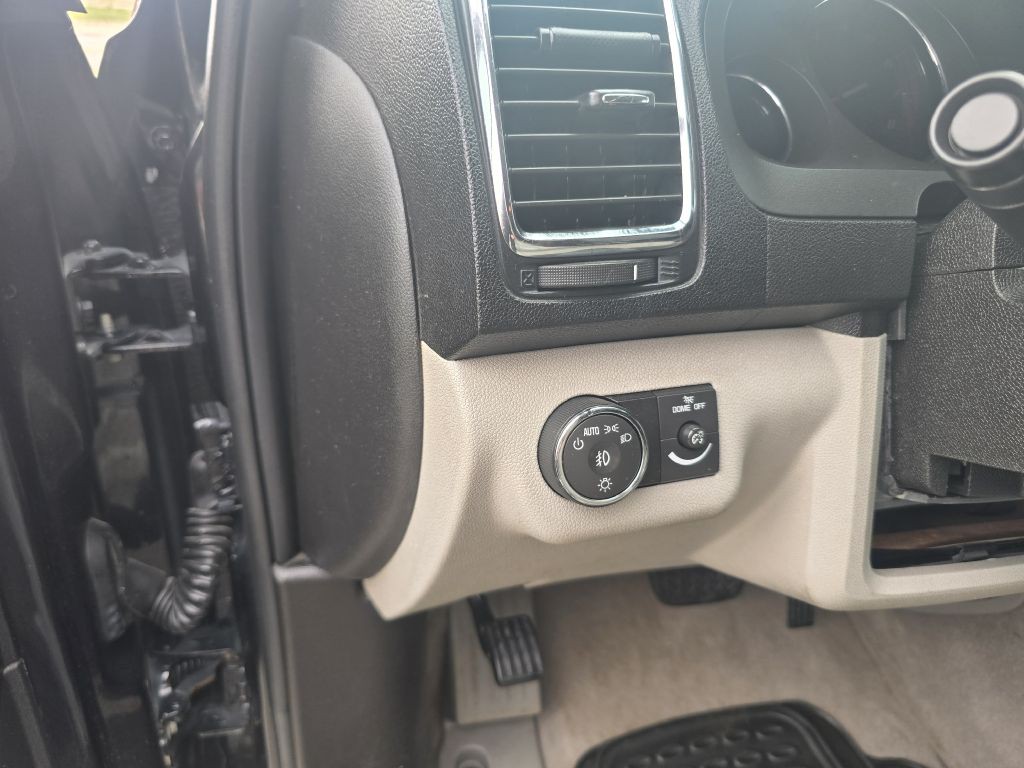 2010 GMC Acadia Image 34