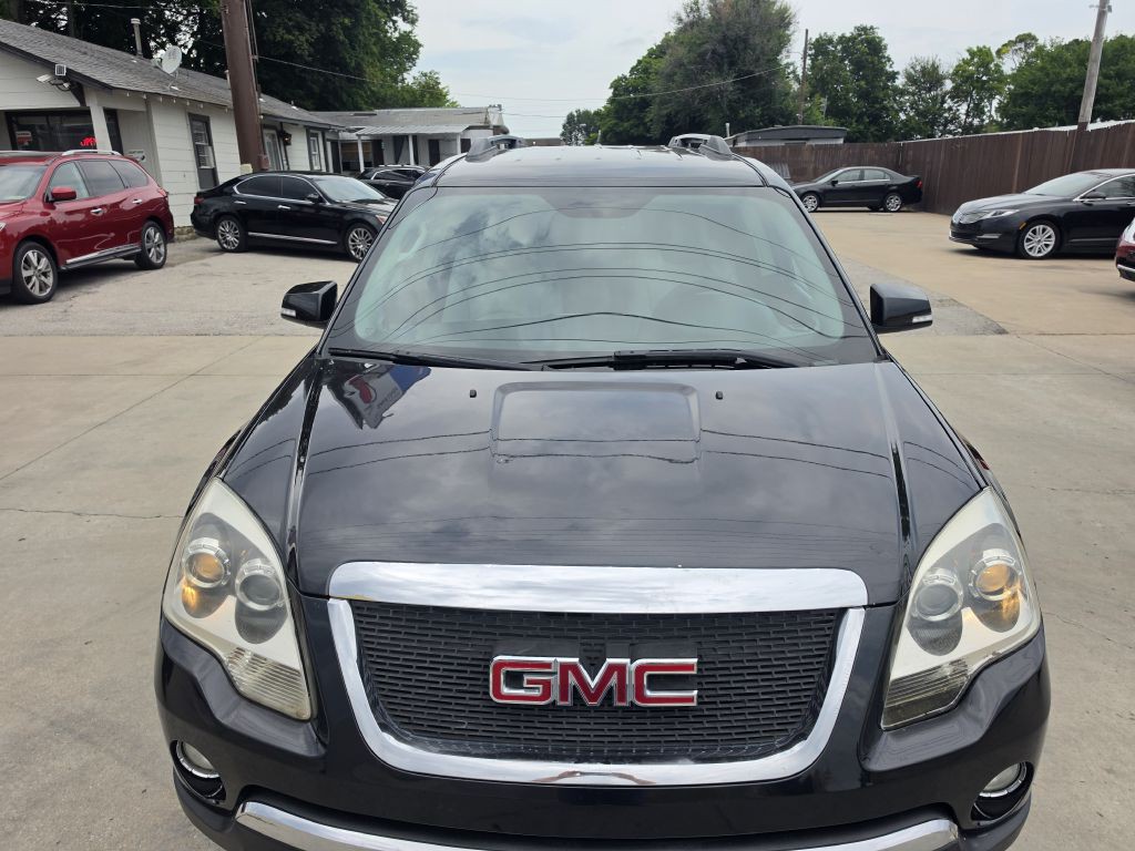 2010 GMC Acadia Image 11
