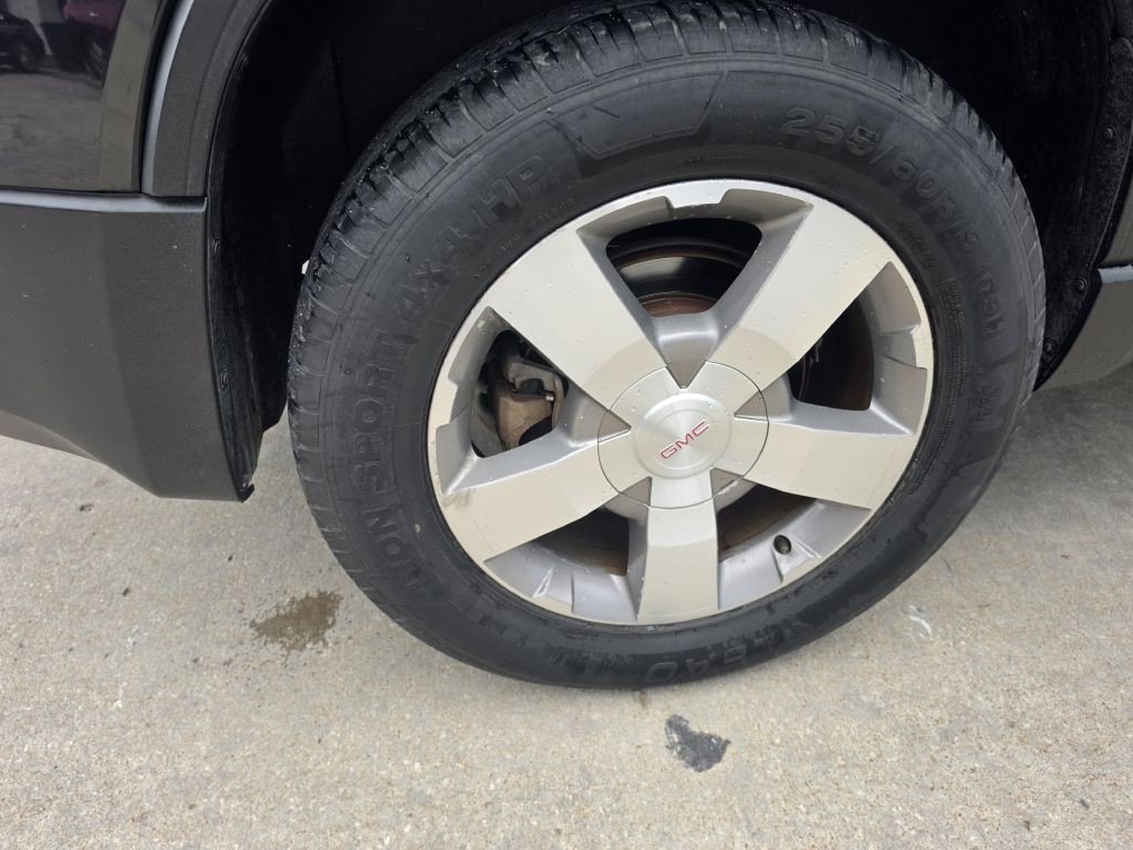 2010 GMC Acadia Image 14