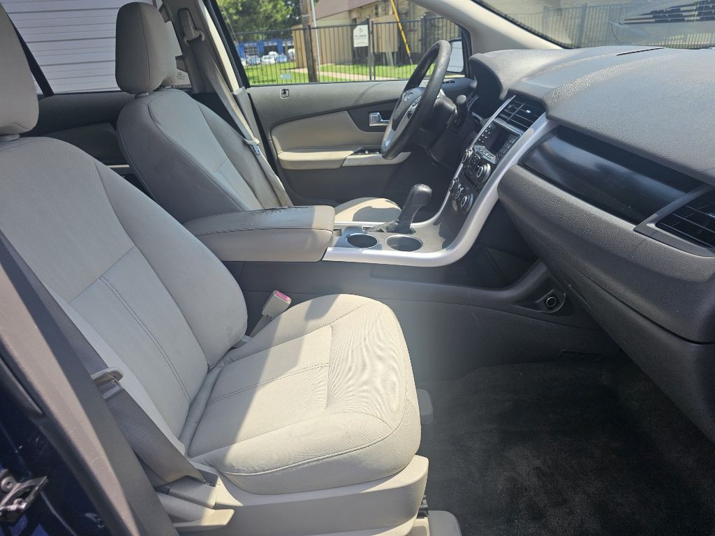 2012 Ford Edge Image 19