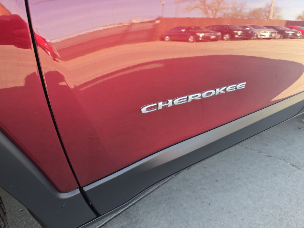 2021 Jeep Cherokee Image 14