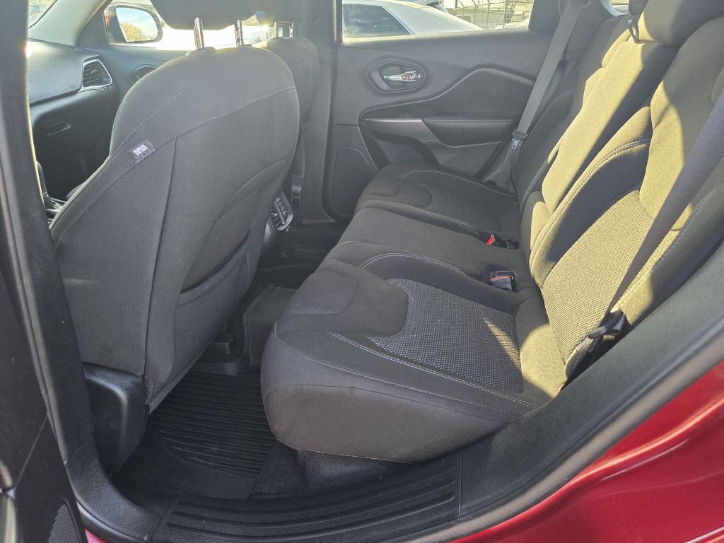 2021 Jeep Cherokee Image 28