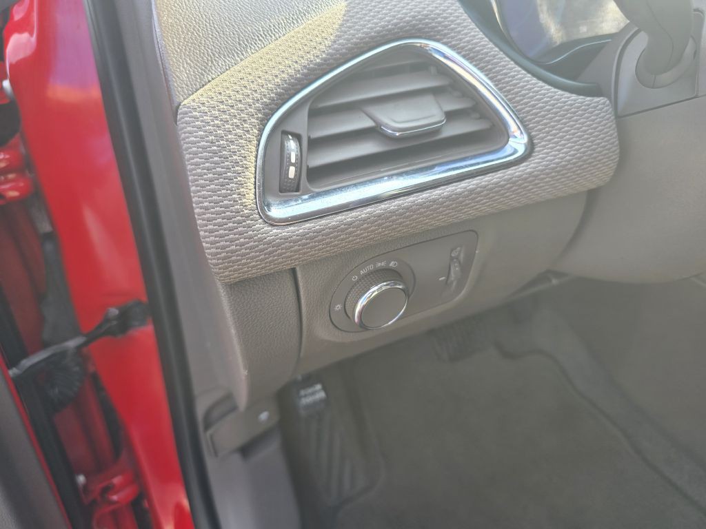 2016 Chevrolet Cruze Image 29