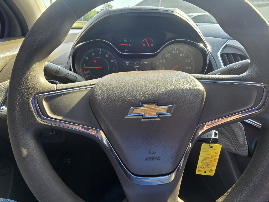 2016 Chevrolet Cruze Image 35