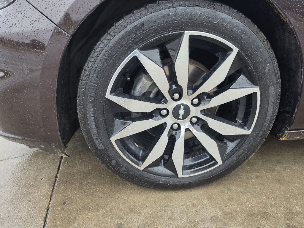 2016 Chevrolet Malibu Image 13