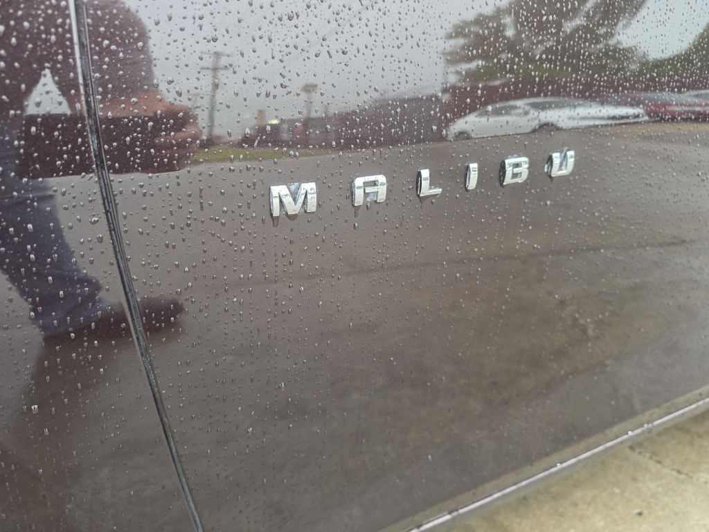 2016 Chevrolet Malibu Image 14