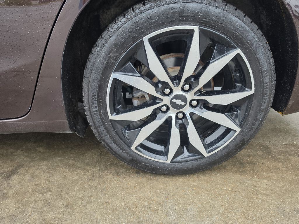 2016 Chevrolet Malibu Image 15