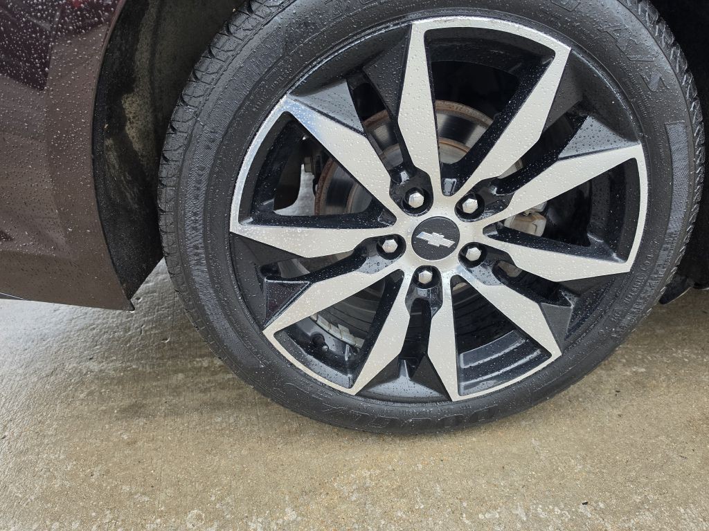 2016 Chevrolet Malibu Image 16