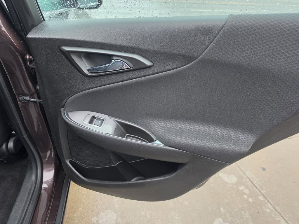 2016 Chevrolet Malibu Image 27