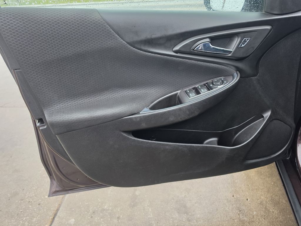 2016 Chevrolet Malibu Image 33
