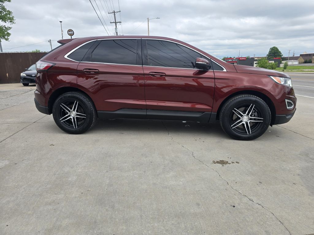 2016 Ford Edge Image 2