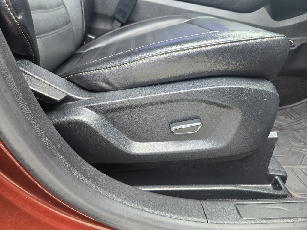 2016 Ford Edge Image 20