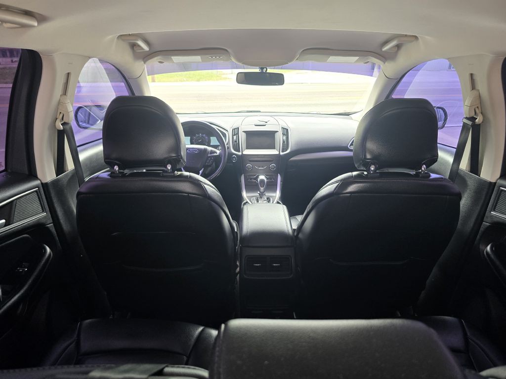 2016 Ford Edge Image 29