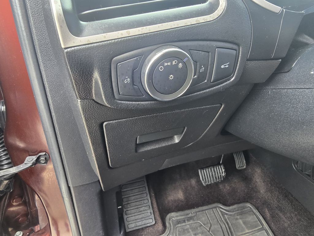 2016 Ford Edge Image 37