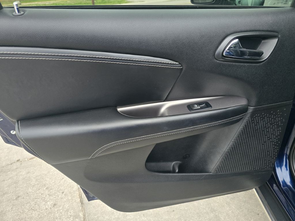 2017 Dodge Journey Image 28