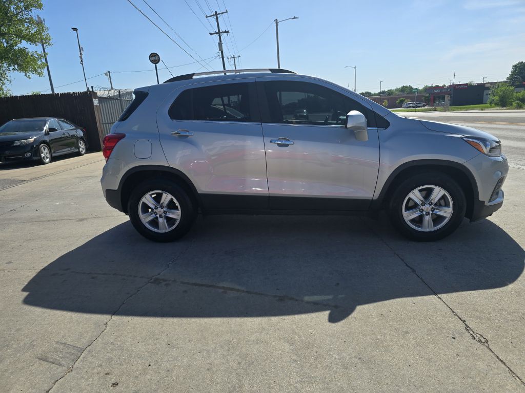 2018 Chevrolet Trax Image 2
