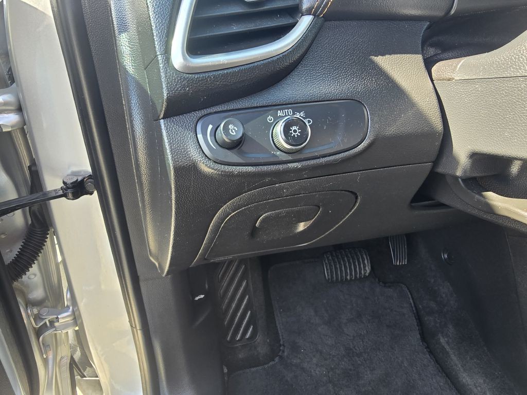 2018 Chevrolet Trax Image 36