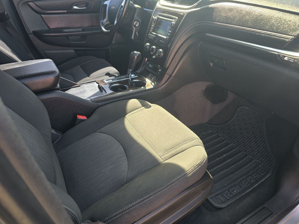 2016 Chevrolet Traverse Image 16