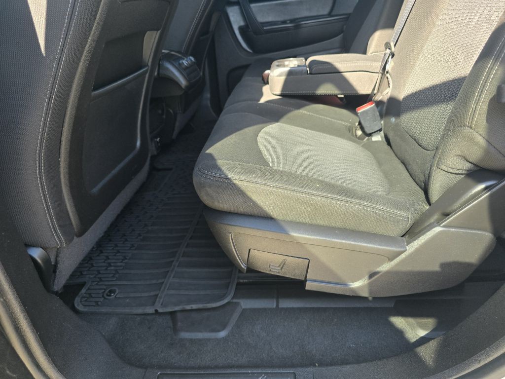 2016 Chevrolet Traverse Image 32