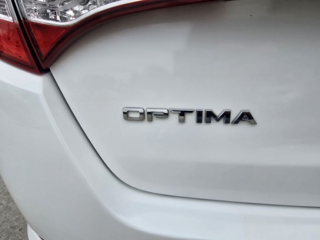 2013 Kia Optima Image 6