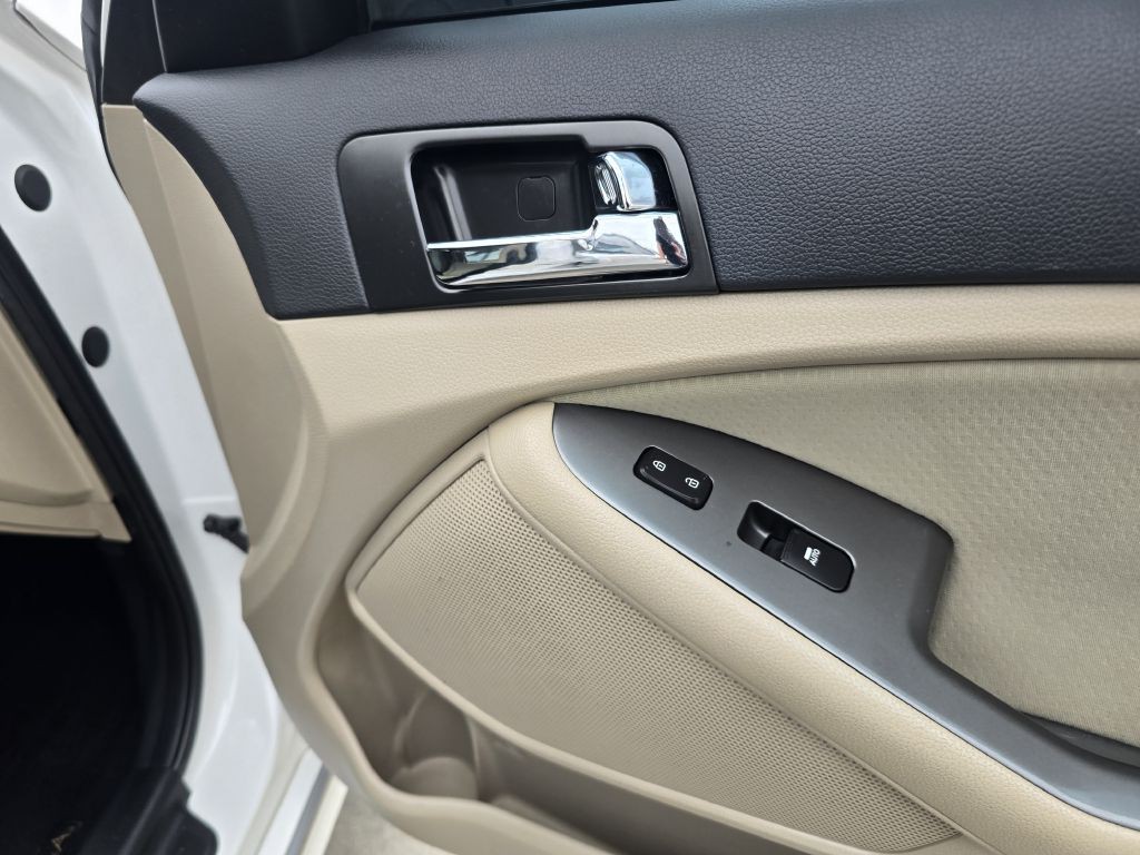 2013 Kia Optima Image 18