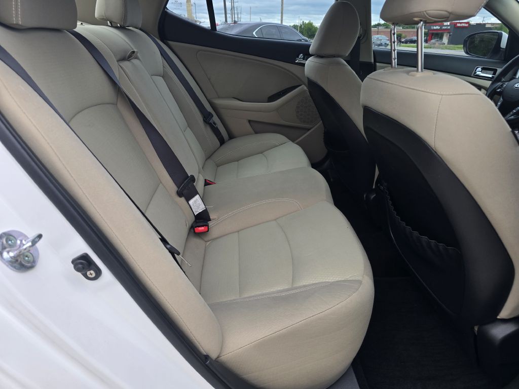 2013 Kia Optima Image 25