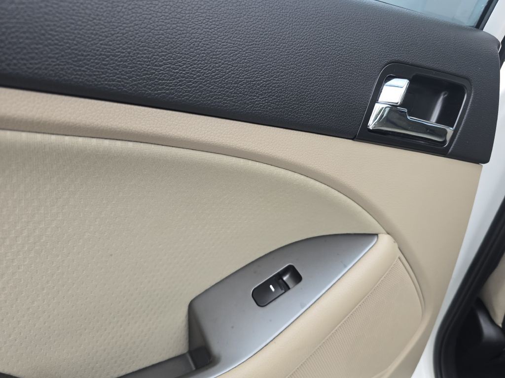 2013 Kia Optima Image 28