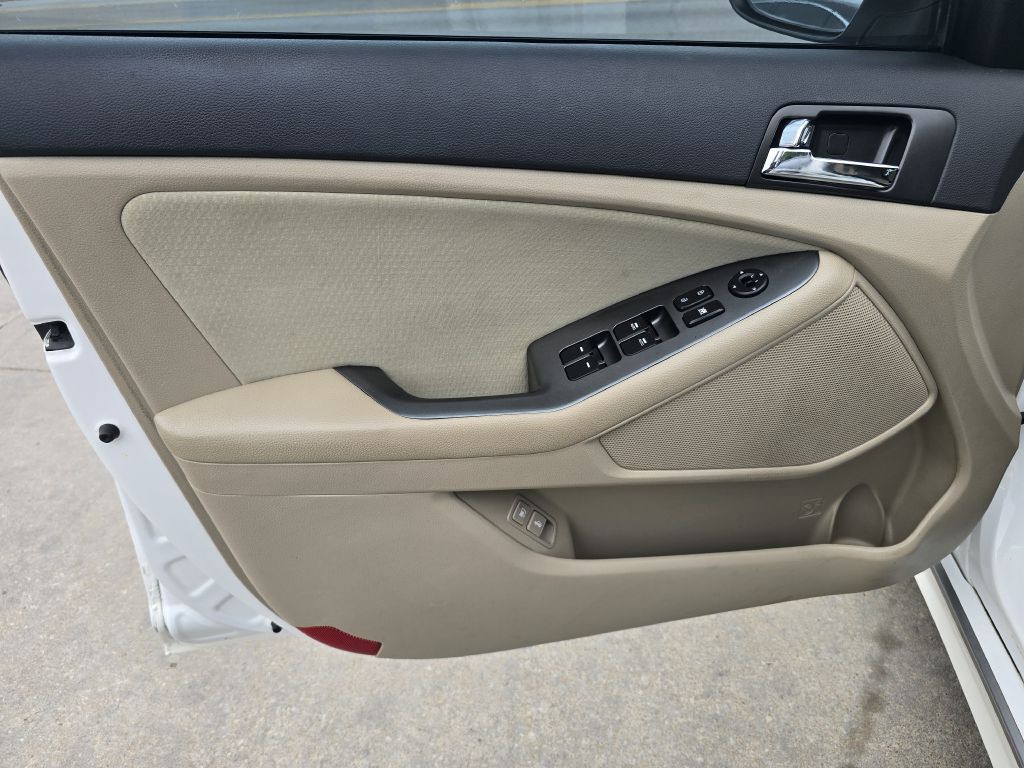 2013 Kia Optima Image 29