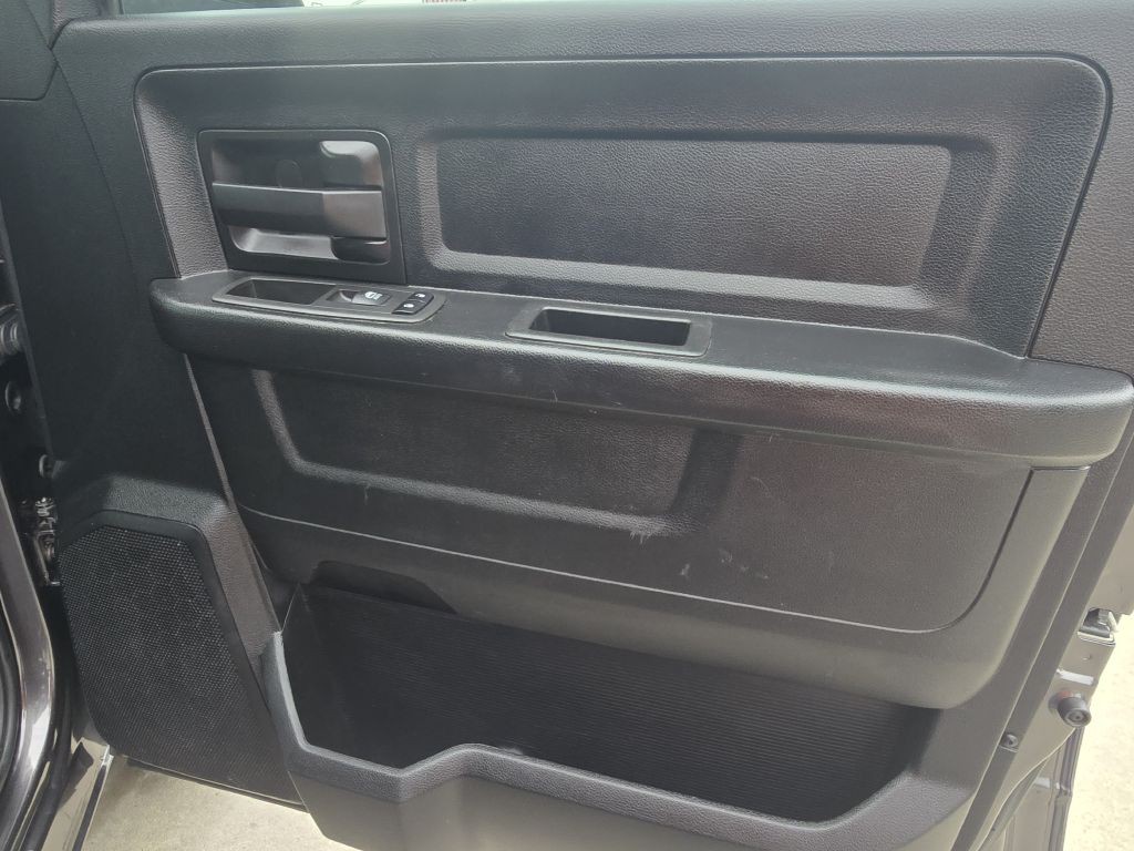2021 RAM 1500 Image 22