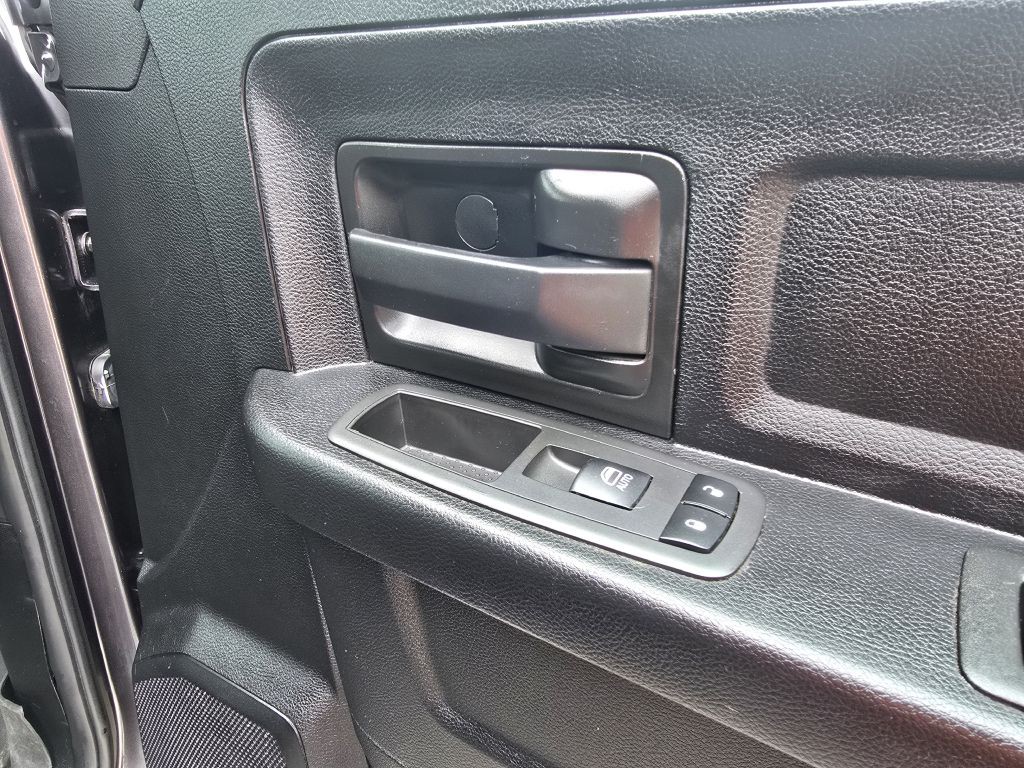 2021 RAM 1500 Image 23