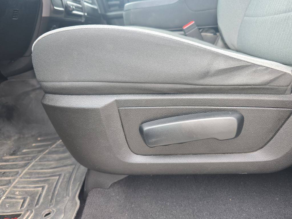 2021 RAM 1500 Image 38