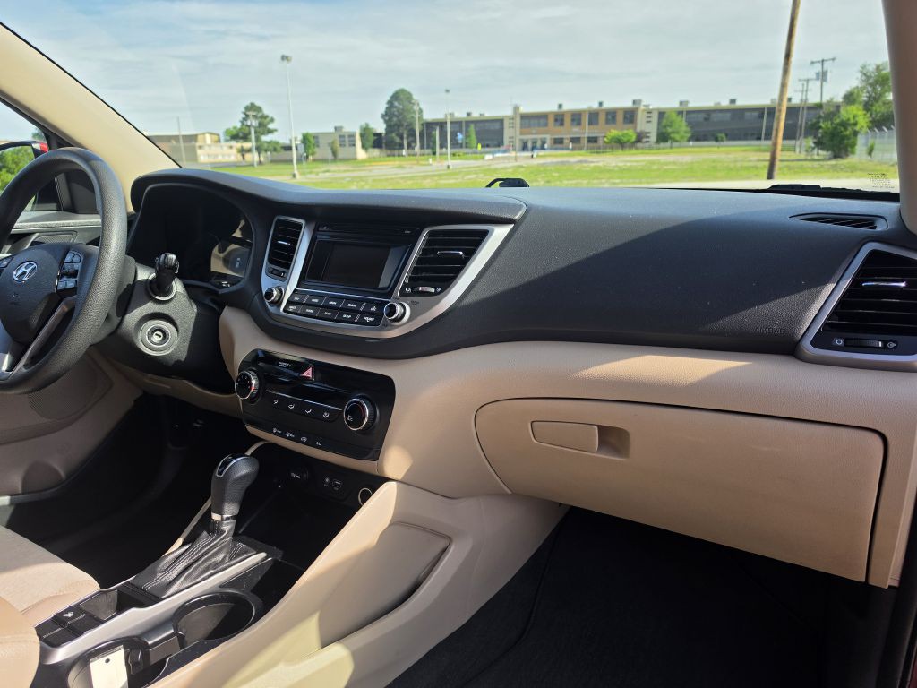 2017 Hyundai Tucson Image 19