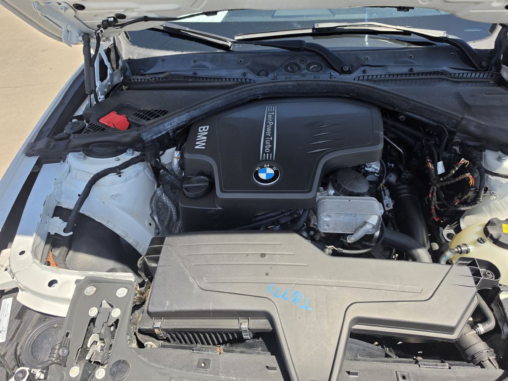 2015 BMW 3 Series Image 45