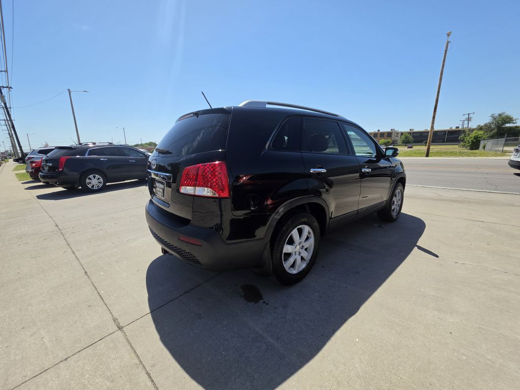 2011 Kia Sorento Image 3