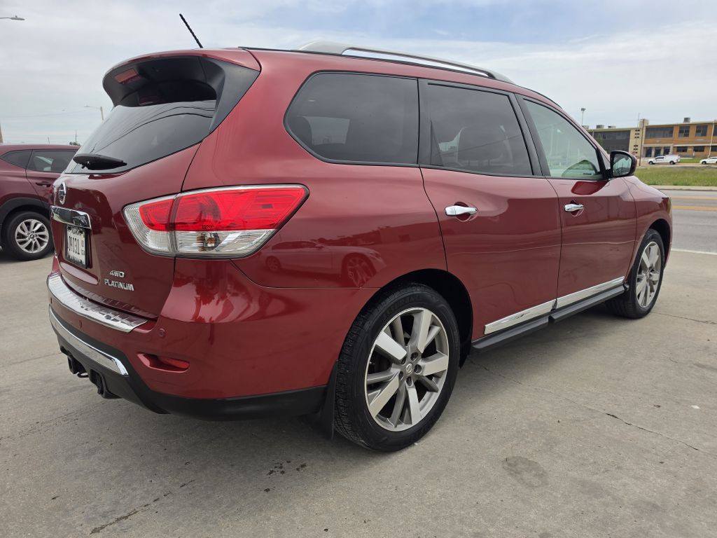 2015 Nissan Pathfinder Image 3