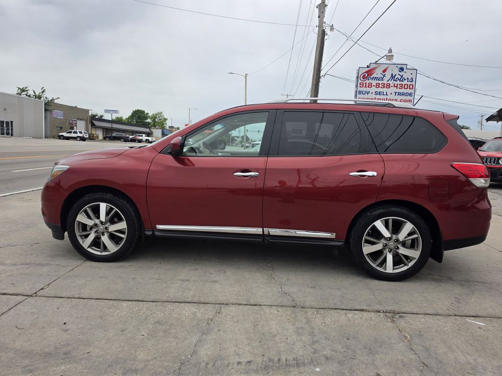 2015 Nissan Pathfinder Image 9