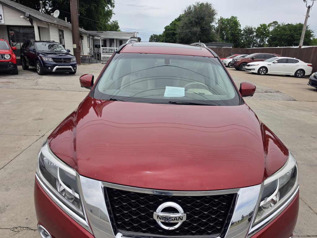 2015 Nissan Pathfinder Image 12